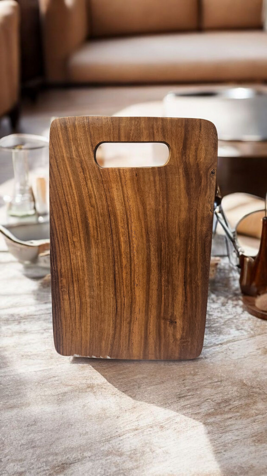 Handmade Sheesham Wood Chopping Board (Small Size)
